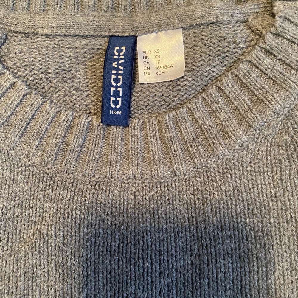 DIVIDED sweater - Picture 2 of 2